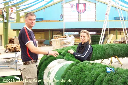 050829wiesnaufbau_oc#497225