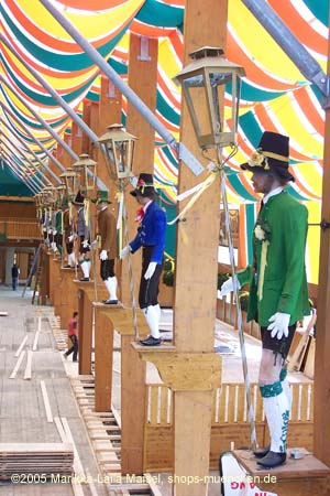 050829wiesnaufbau_sc#497230