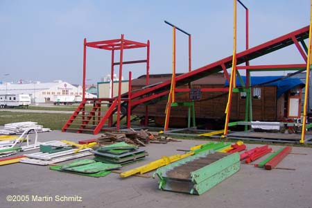 050831wiesn_toboggan3