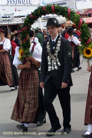050918ms_trachtenzug180