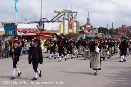 050918ms_trachtenzug305