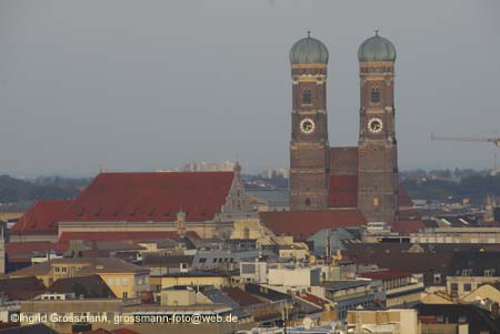 060924wiesn_paulskirche19