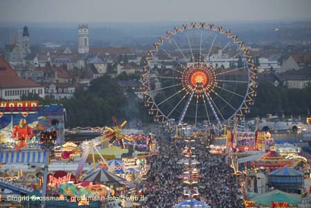 060924wiesn_paulskirche54