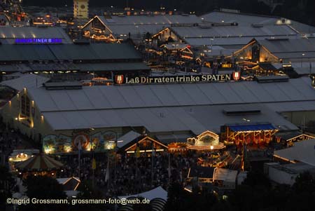 060924wiesn_paulskirche67