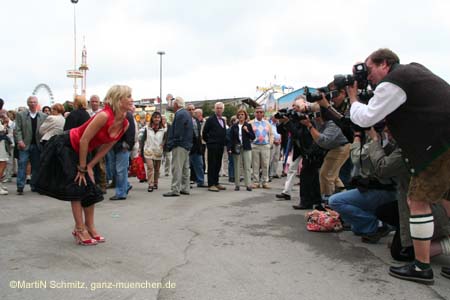 060918sixt_damenwiesn49