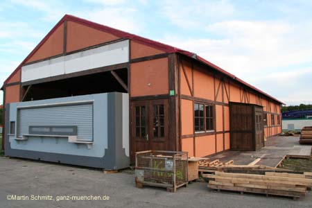 060826wiesn_aufbau_ms03