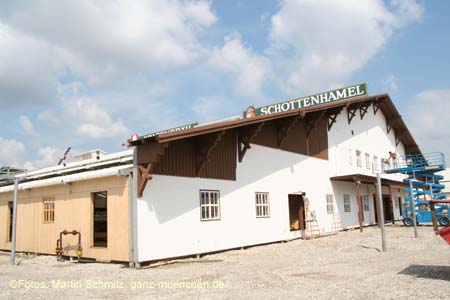 060808wiesnaufbau31