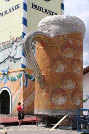 060823wiesnaufbau_mlm070