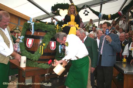 060916wiesn_anstich027