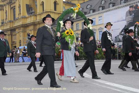 060917ig1_trachtenzug131