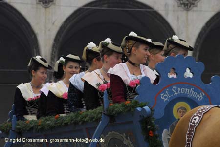 060917ig1_trachtenzug225