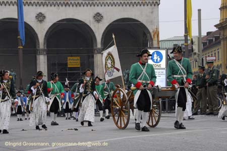 060917ig1_trachtenzug312