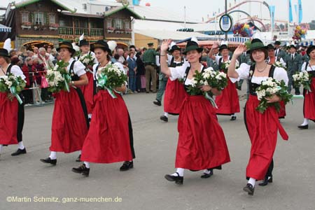 060917ms_trachtenzug235