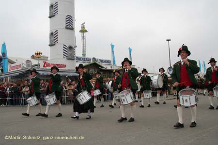060917ms_trachtenzug237