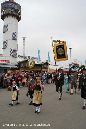 060917ms_trachtenzug247