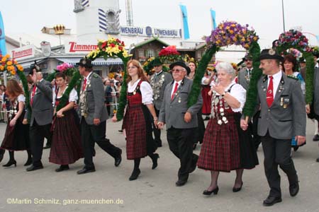 060917ms_trachtenzug251