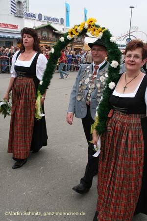 060917ms_trachtenzug271