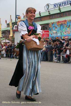 060917ms_trachtenzug303