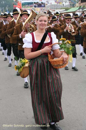 060917ms_trachtenzug321