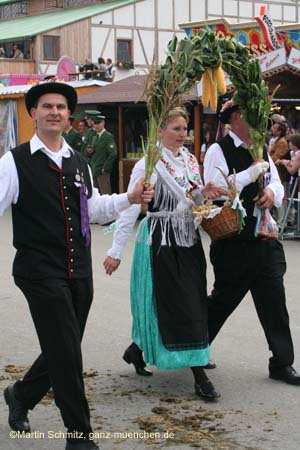 060917ms_trachtenzug399