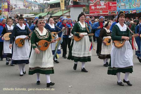 060917ms_trachtenzug413