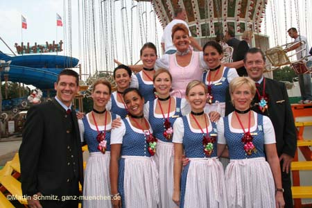 060925lufthansa_wiesn08