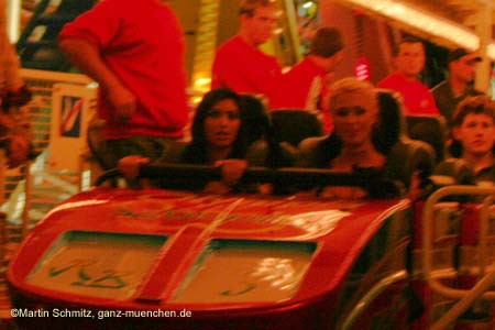 060925paris_hilton11