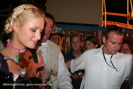 060925paris_hilton15