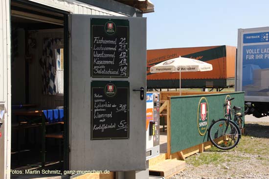 110802spaten_kantine03