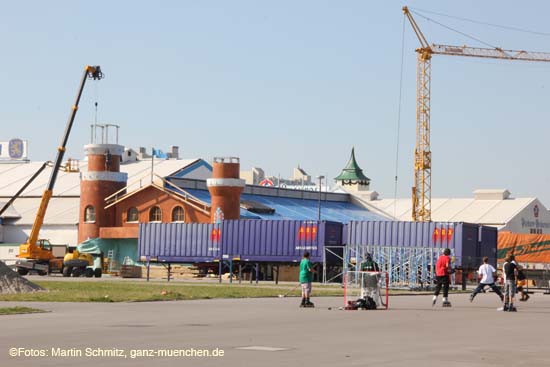 110817wiesnaufbau_06