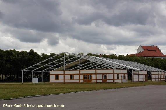 120716wiesnaufbau_002