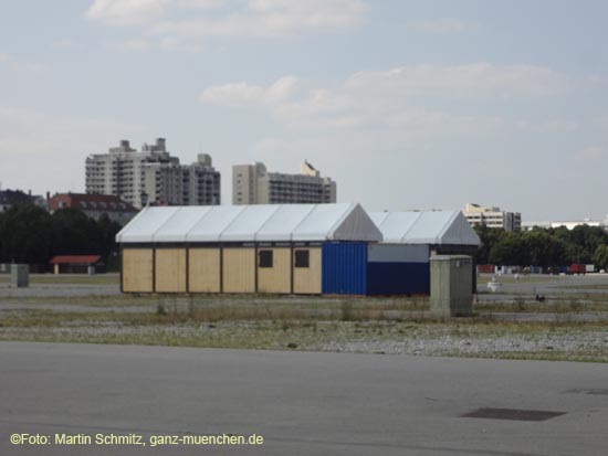 130714wiesnaufbau_002