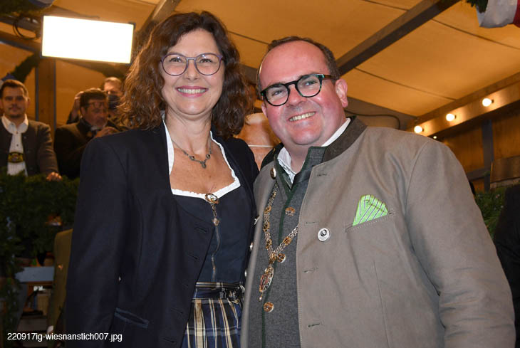 220917ig-wiesnanstich007