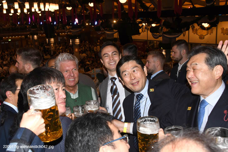 220917ig-wiesnanstich042