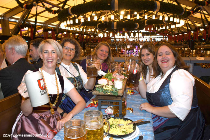 220917ig-wiesnanstich051