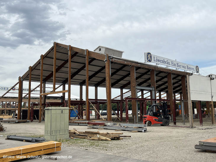 230718wiesnaufbau08-017