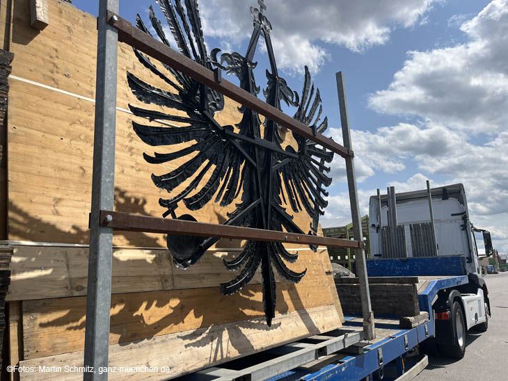 230722wiesnaufaufbau12-004