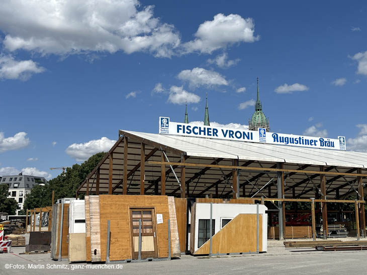 230722wiesnaufaufbau12-005