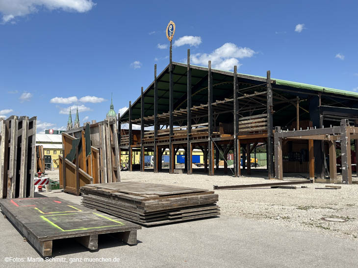 230722wiesnaufaufbau12-008