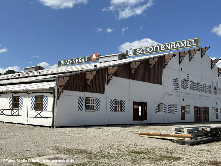 230722wiesnaufaufbau12-010