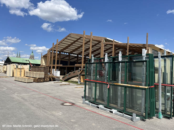 230722wiesnaufaufbau12-011