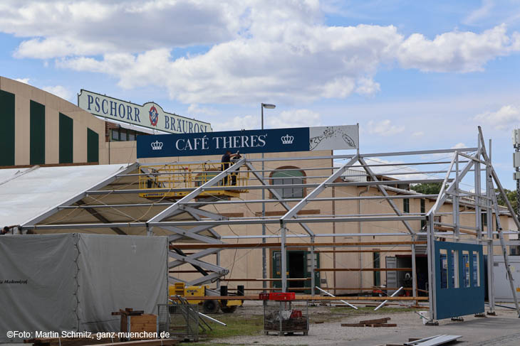 230808wiesnaufbau29-032