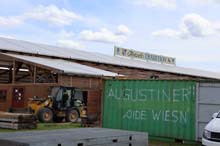 230808wiesnaufbau29-019