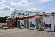 230808wiesnaufbau29-021