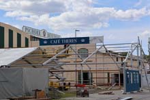 230808wiesnaufbau29-032