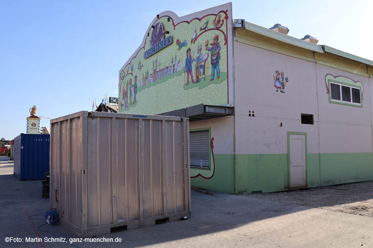 230811wiesnaufbau32-012