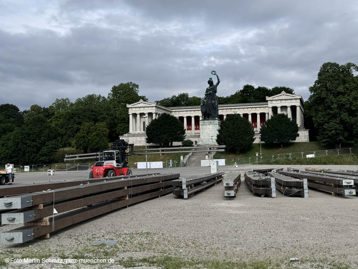 240701wiesnaufbau-1tag006