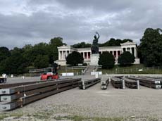 240701wiesnaufbau-1tag006