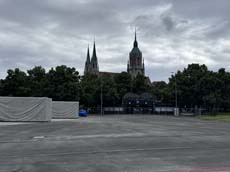 240701wiesnaufbau-1tag011