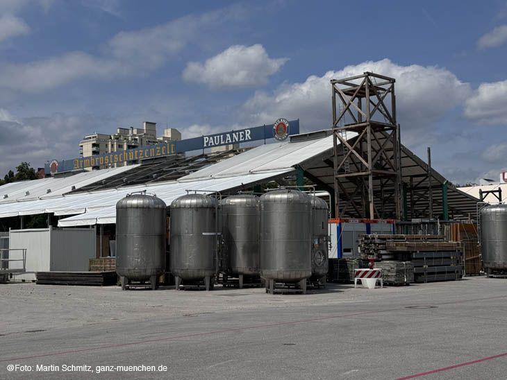 240718wiesnaufbau-015